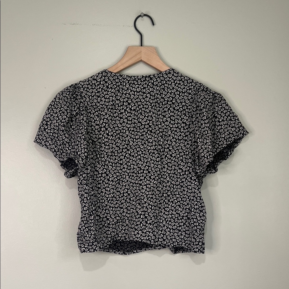Madewell Black and White Floral Blouse Cropped Womens Small - Picture 6 of 8
